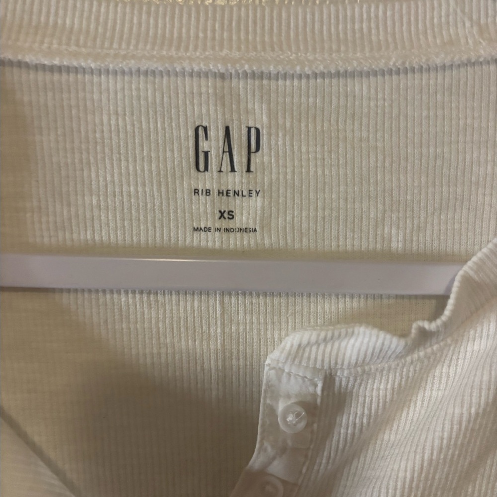 GAP Cream Ribbed Henley Top